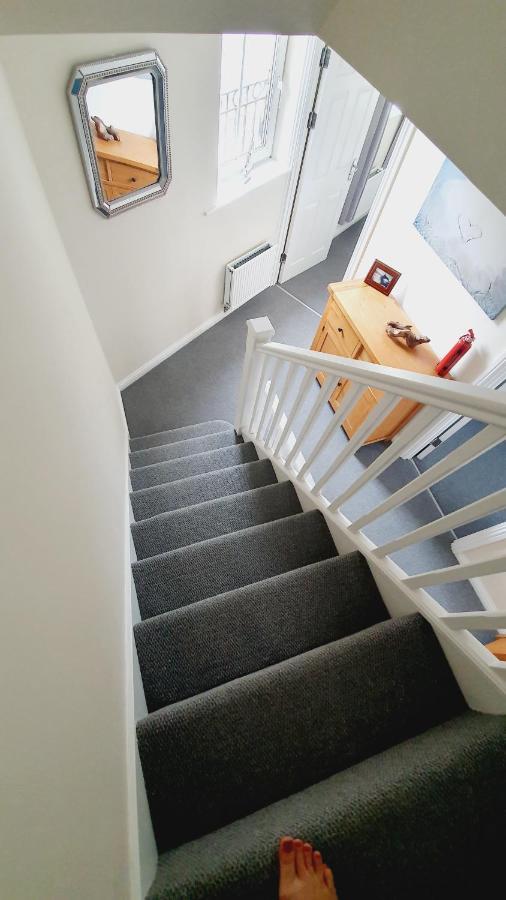 Beach Break Aberavon Holiday Home By The Sea ポート・タルボット エクステリア 写真