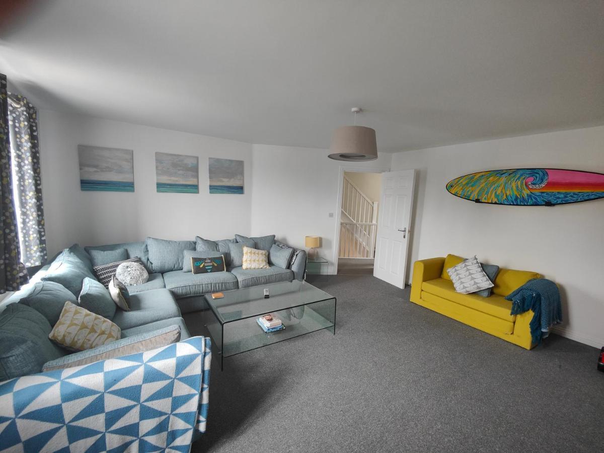 Beach Break Aberavon Holiday Home By The Sea ポート・タルボット エクステリア 写真